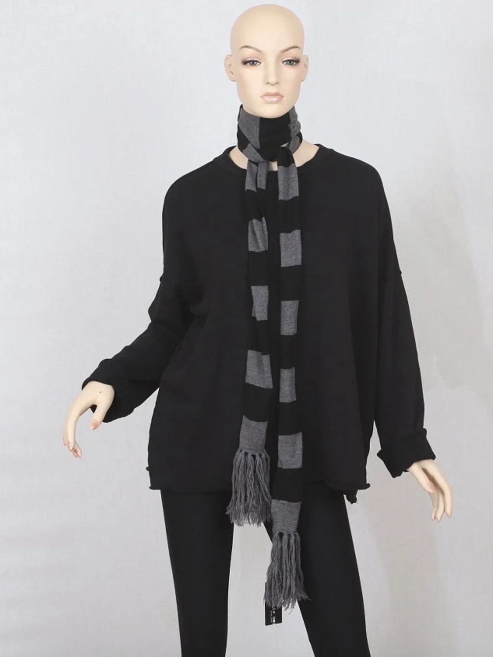 Frankie Morello Black and Gray Striped Fringe Scarf Lana wool New